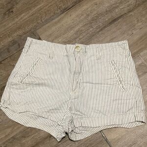 American eagle high-rise shorts